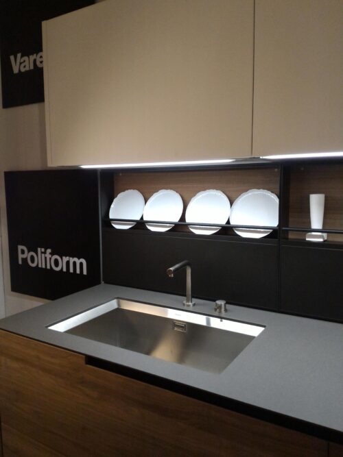 PHOENIX KITCHEN  WALNUT PIANO QUARZITE RAVEN IN SAND MICROPALL. VARENNA - Image 6
