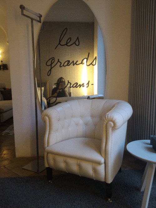 FUMOIR ARMCHAIR LEATHER IVORY 01 / SC Poltrona Frau - Image 3