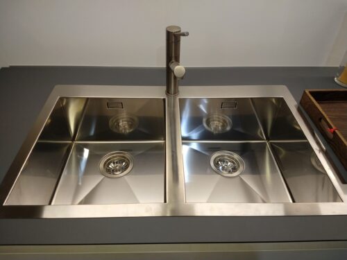 ARTEX KITCHEN VARENNA SUPER WHITE TOUCH TOP FENIX ARDESIA C / PENISOLA OAK - Image 4